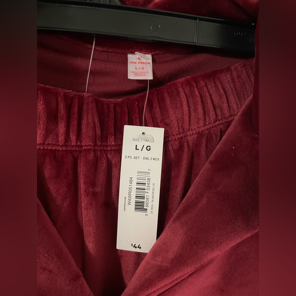 🌸 NEW Joe Fresh Burgundy Velour Pajama Set/Loungewear Set Size Large - Picture 5 of 6